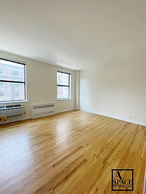 Rented by A Space Realty NY LLC | media 5