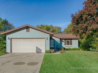 8229 Peach Tree Ave NE, Rockford, MI 49341
