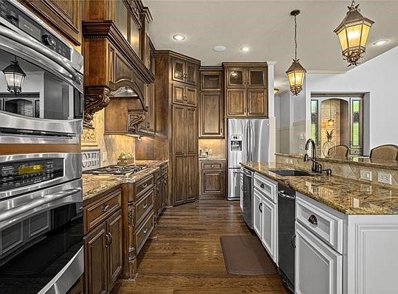 4th image of this home