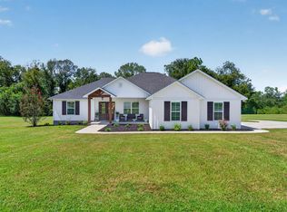 267 Logan Dr, Douglas, GA 31535