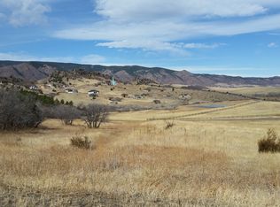5471 Country Club Dr, Larkspur, CO 80118