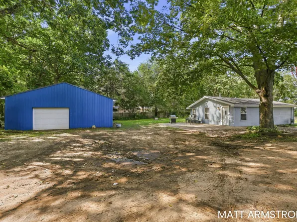 1254 Jeffrey Dr, Allegan, MI 49010
