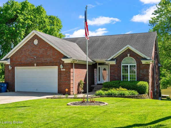 2022 Crystal Dr, La Grange, KY 40031