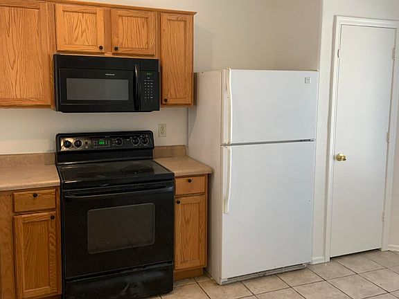 4th image of 30193 N Sunray Dr