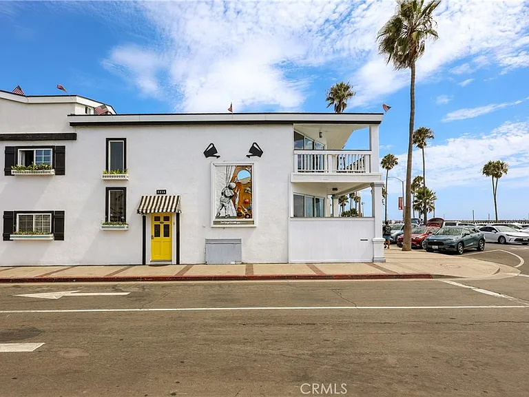 2214 W Oceanfront #B — Photo 19