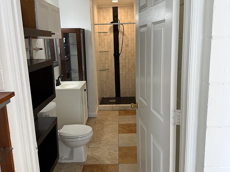 9220 Balfern Ct — Photo 4