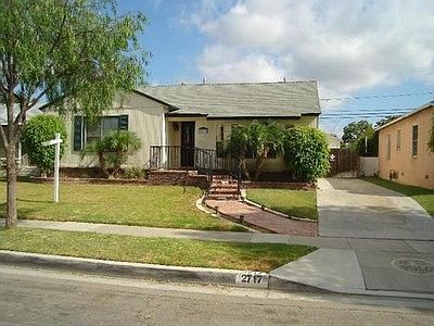 2nd image of 2717 Yearling St