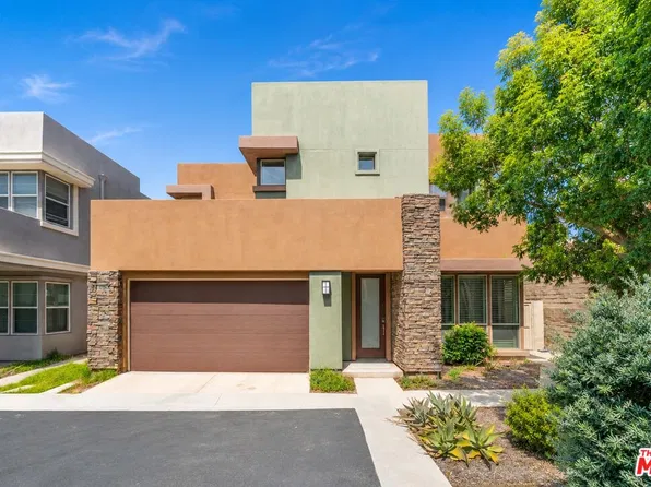 150 Newall, Irvine, CA 92618