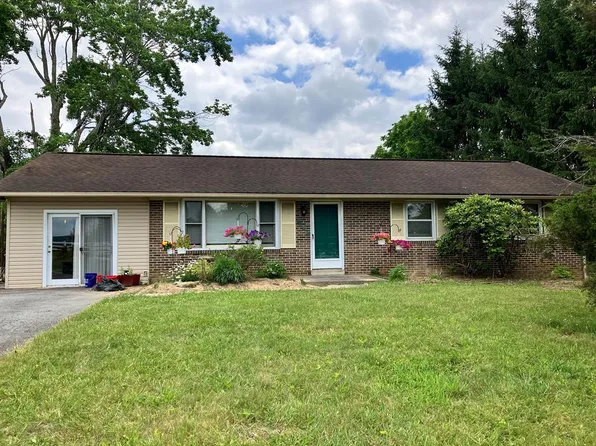 446-4 Lake Rd #H, Daniels, WV 25832