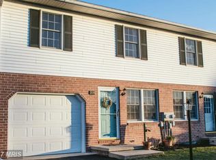 210 Minnich Rd, Chambersburg, PA 17201