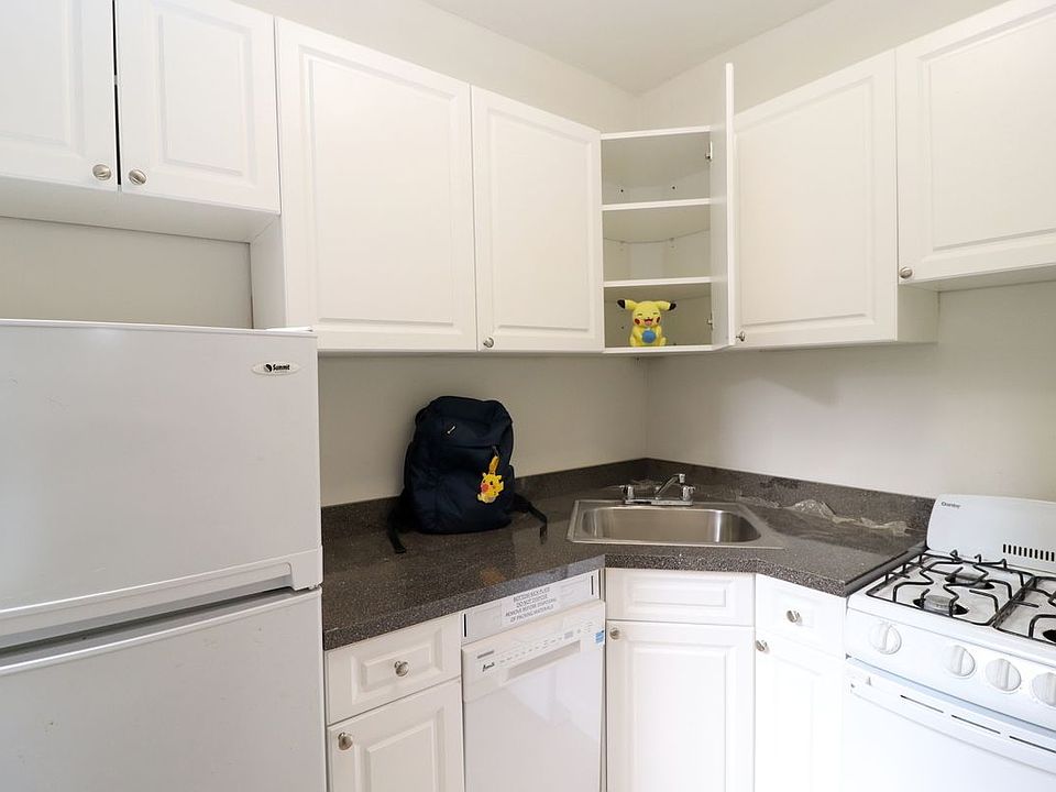 1st image of 324-326 19th St #2BB