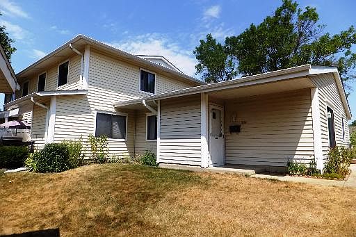 1st image of 330 Palisades Pt