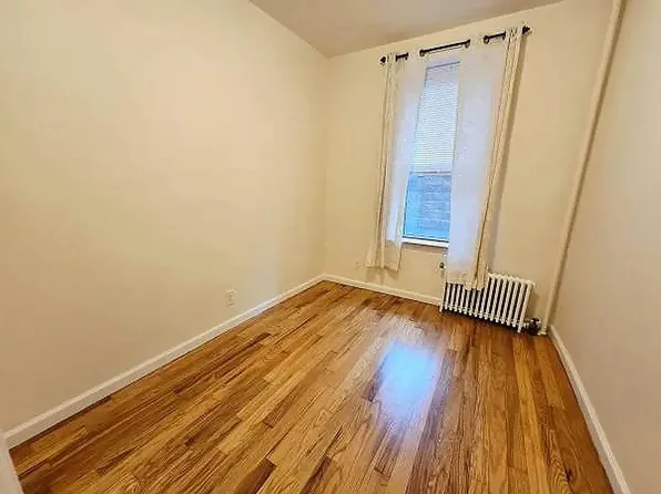 666 39th Street image 11 of 16