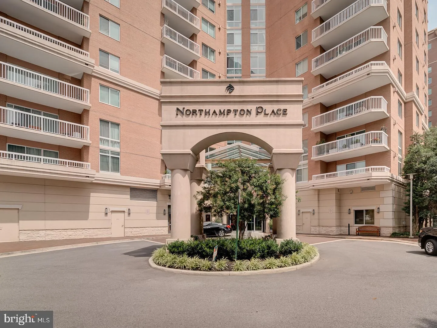 Northampton Place — Photo 2