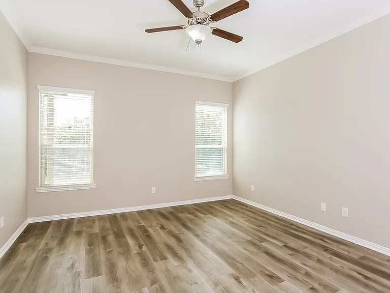 16146 Fairway Creek Cir — Photo 13