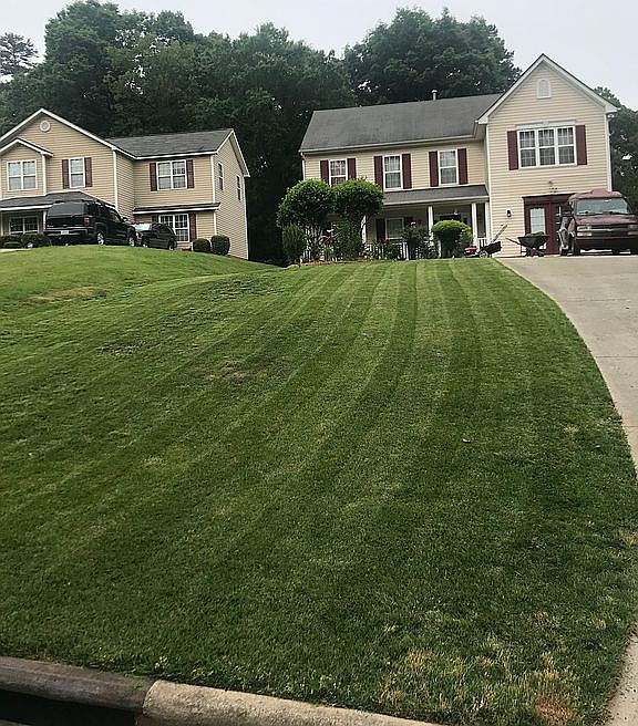 2nd image of 110 Winding Canyon Dr