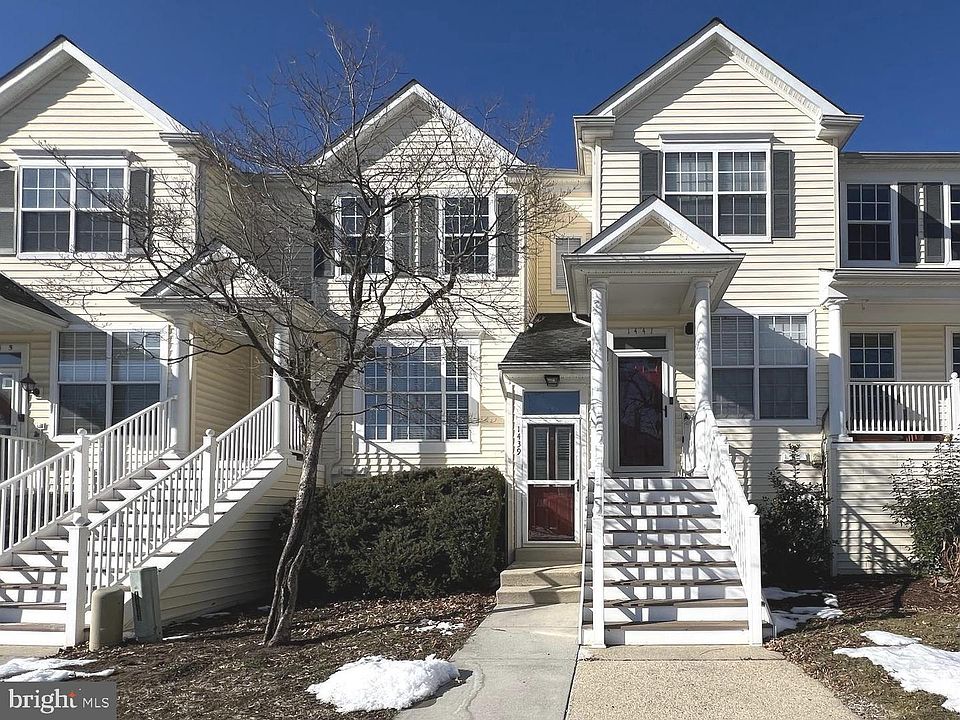 1st image of 1439 Nestlewood Ct