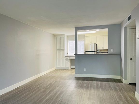 2nd image of 6516 N 17th Ave APT 4