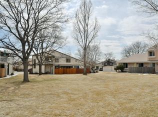 8790 Chase Dr APT 27, Arvada, CO 80003