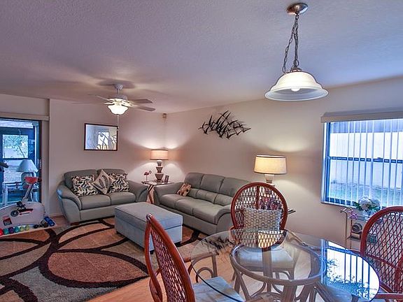 5th image of 4672 Oak Hill Pl