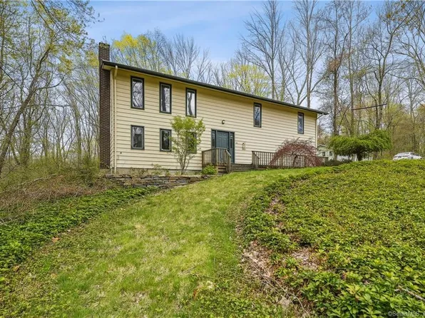 38 Fellen Road, Mansfield, CT 06268