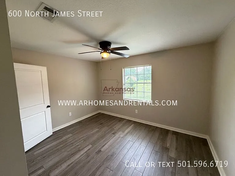 600 N James St — Photo 11