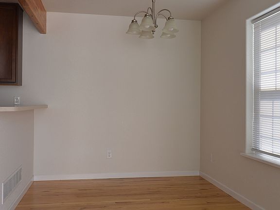 Dining Nook_08272022