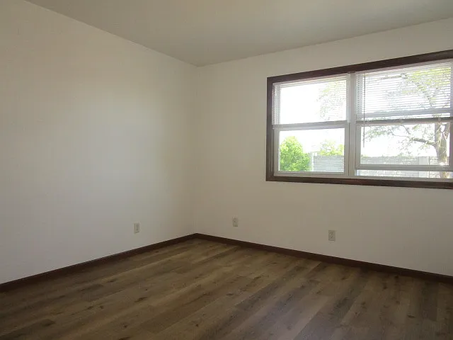 2515 W Westport Rd — Photo 8