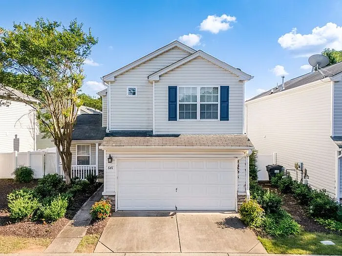 641 W Oaks Dr — Photo 1