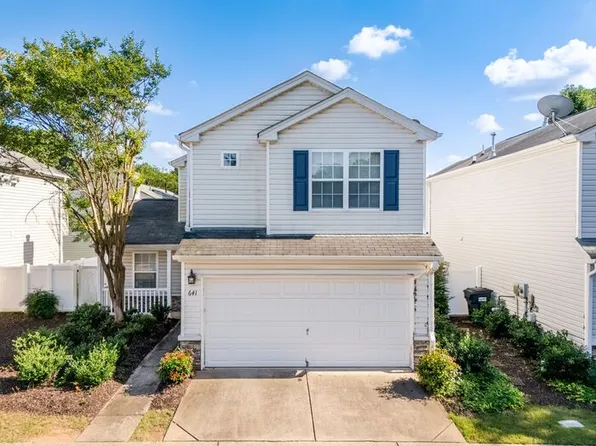 641 W Oaks Dr, Woodstock, GA 30188