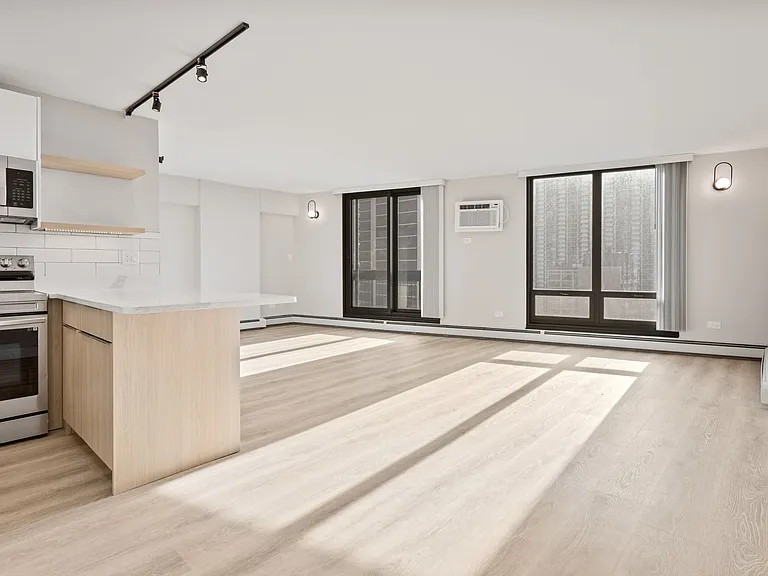 The Duplex Tower — Photo 156