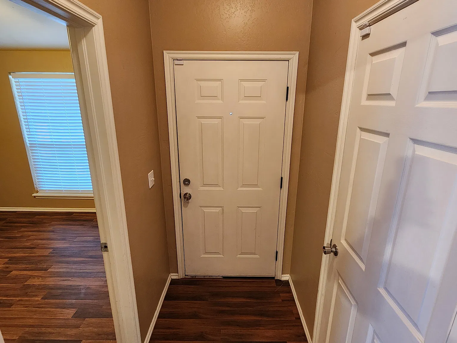 1414 S Mississippi Ave- Claborn - 1 — Photo 2