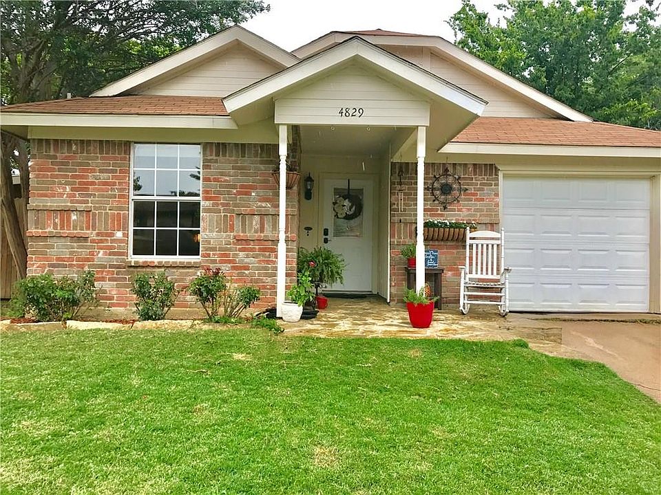 1st image of 4829 Thistledown Dr