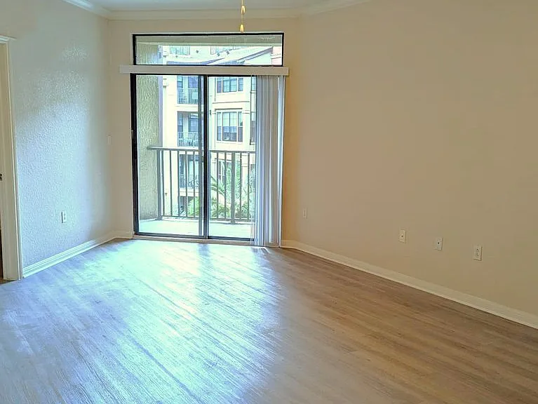 911 N Orange Ave #430 — Photo 2