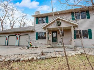 731 Slinger Rd, Slinger, WI 53086