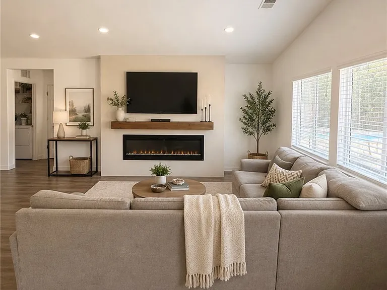 15124 Audrey Dr — Photo 16