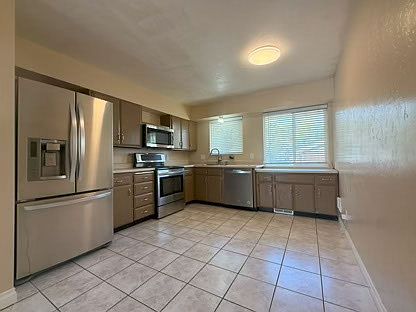 Open Kitchen