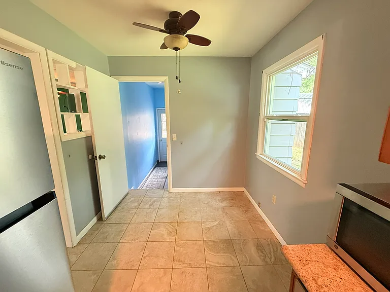 260 Stewart Ave — Photo 7