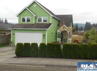 1228 W 12th St, Port Angeles, WA 98363