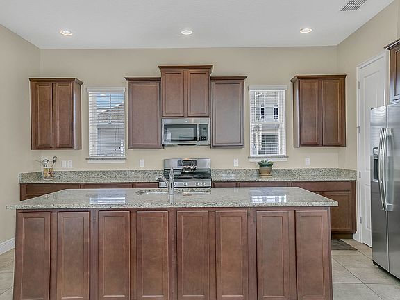 5th image of 13084 Upper Harden Ave