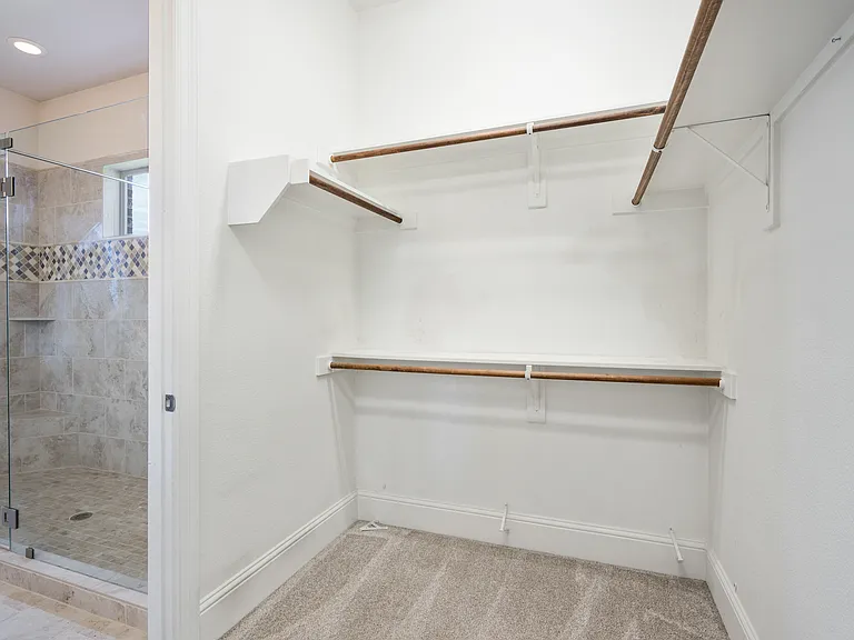 301 Ridgewood Dr — Photo 17