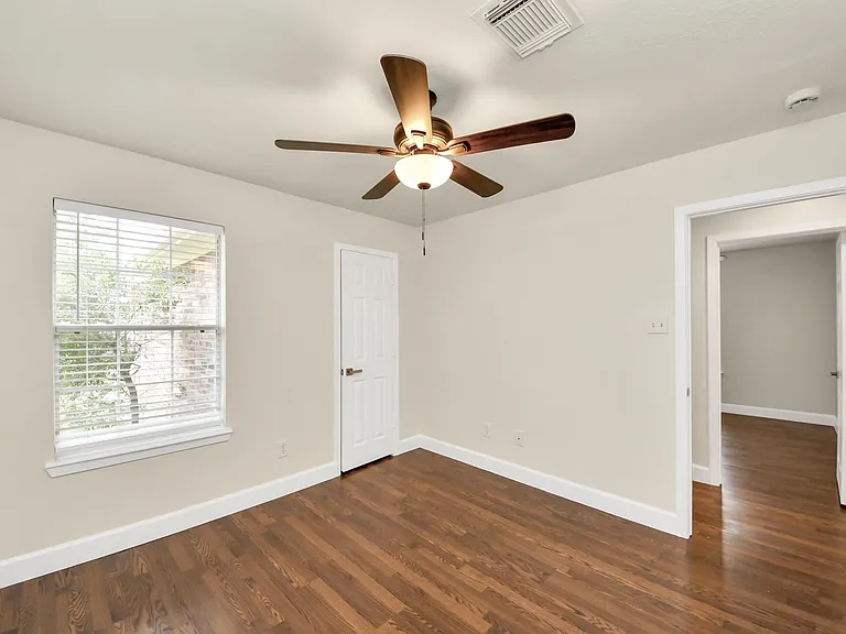 18910 Bonners Park Cir — Photo 32
