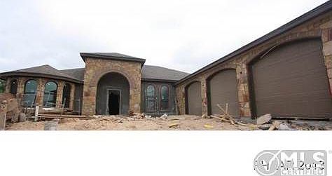 1st image of 105 Weeping Willow Ct