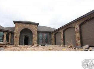 105 Weeping Willow Ct, Nolanville, TX 76559