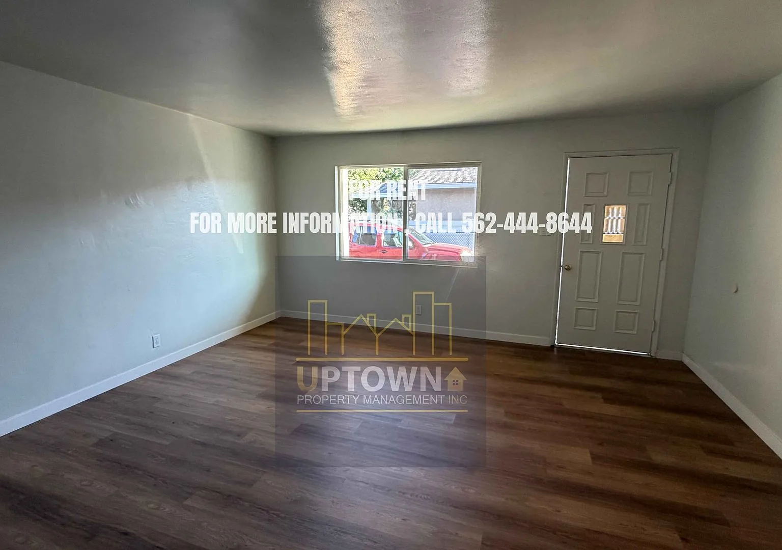 Apartment - 2 Bedrooms / 1 Bath - South Gate — Photo 3