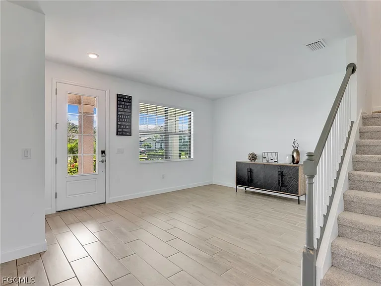 20438 Napa Loop — Photo 8