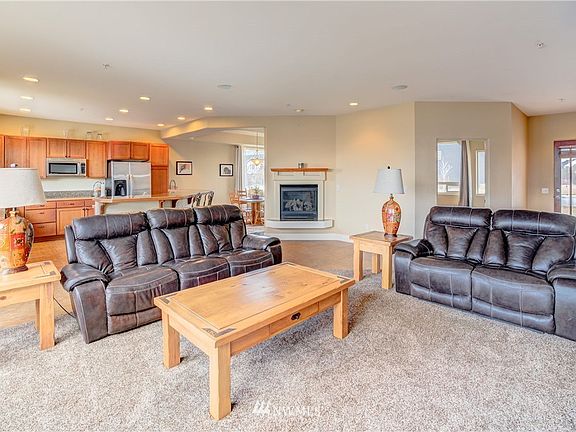 5th image of 2531 Fancher Heights Blvd