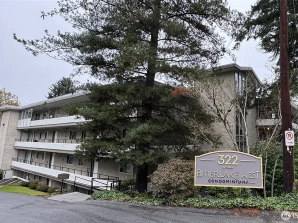 322 N 134th Street #203, Seattle, WA 98133