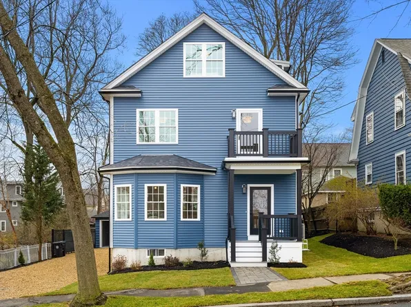 46 Mystic Lake Dr #46, Arlington, MA 02474