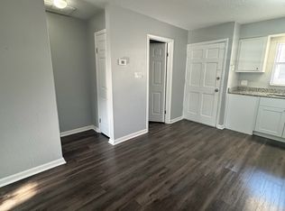 646 88th Ave N #6, Saint Petersburg, FL 33702